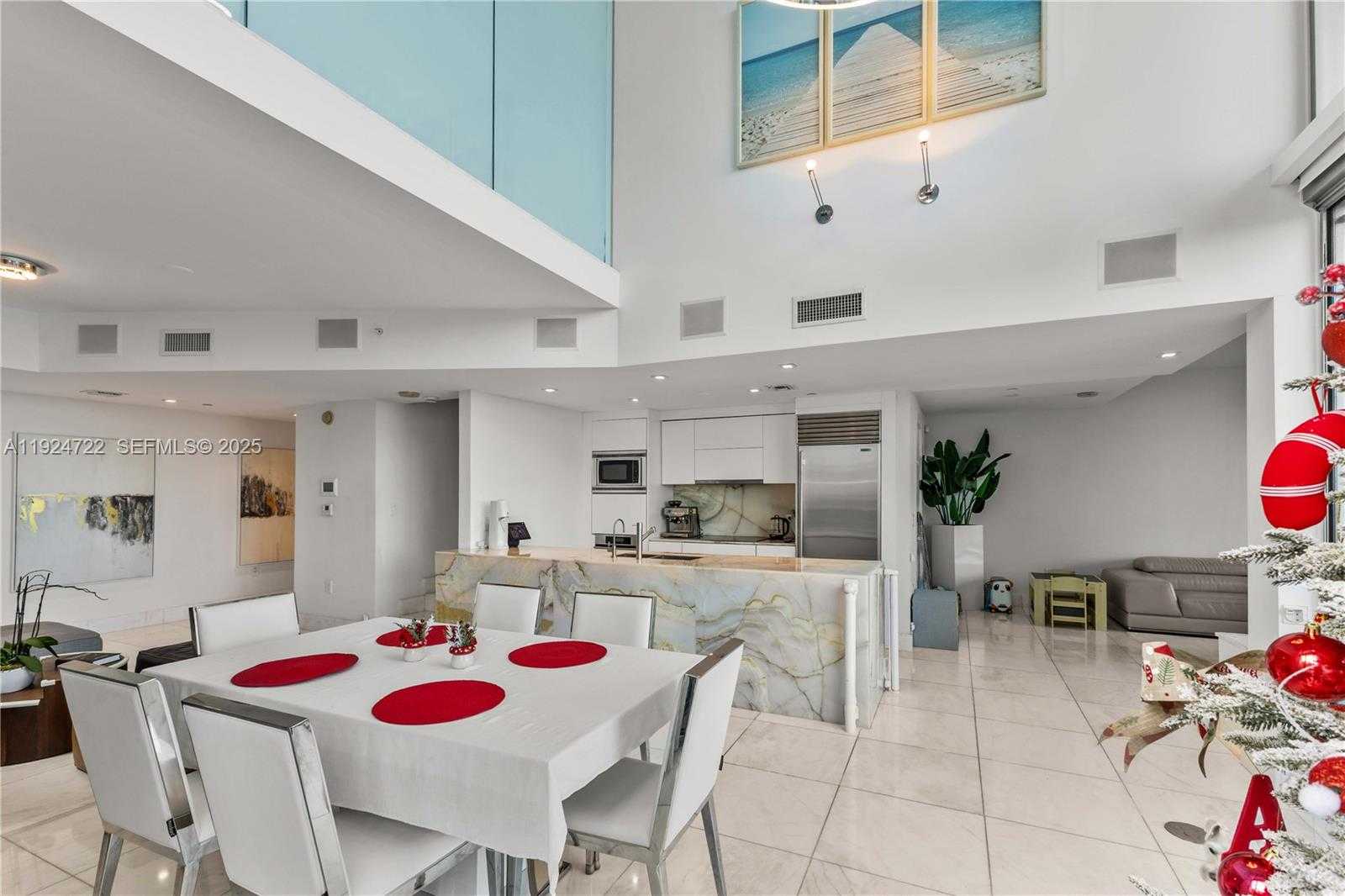 Small Image of 900 BISCAYNE BLVD #901, Miami Number 8