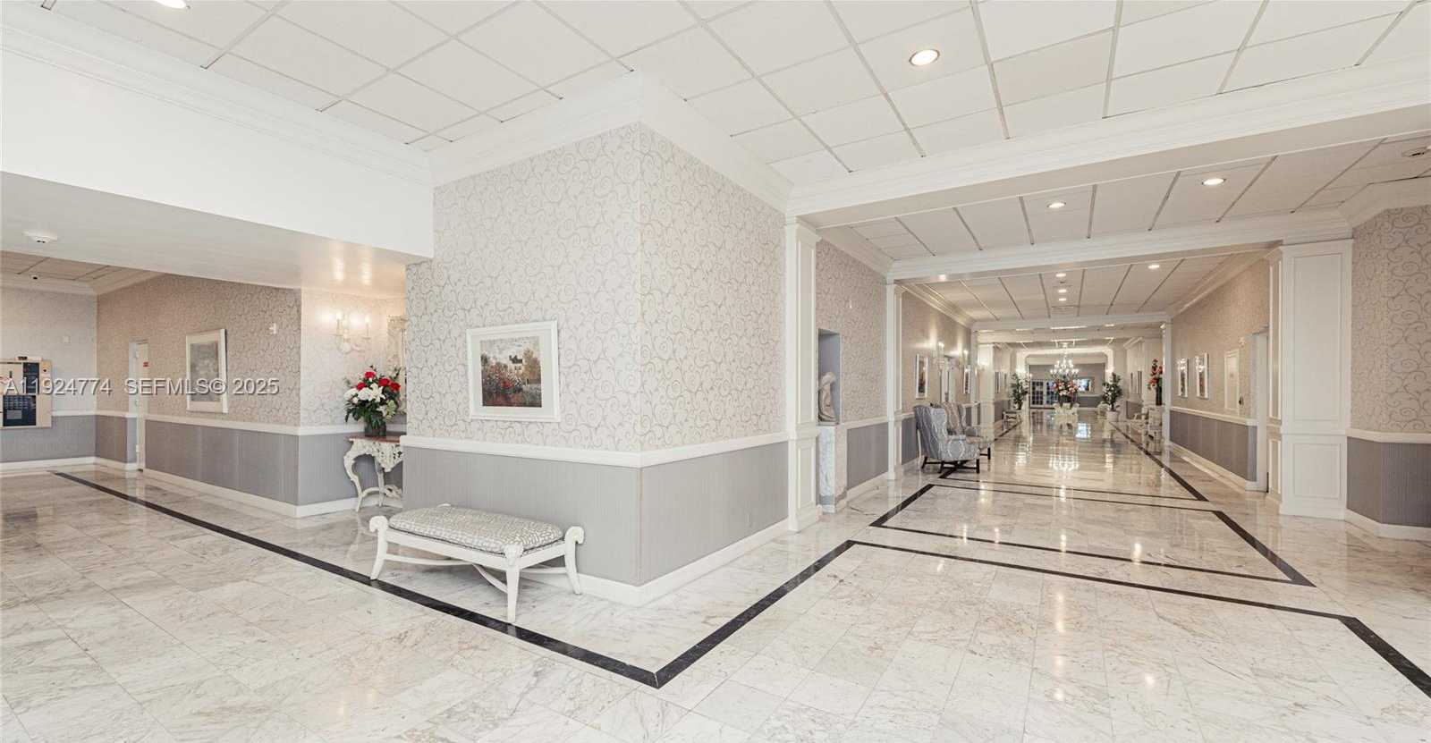 Imagen de Pequeño Objeto