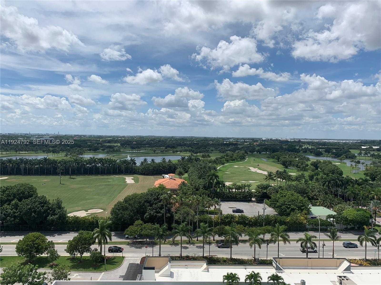 Imagen de Pequeño Objeto