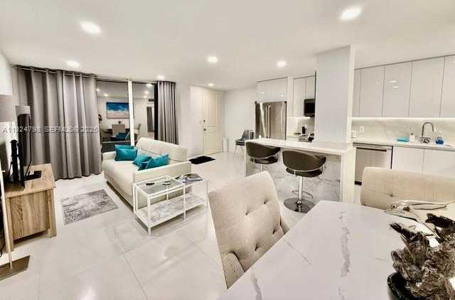 Small Image of 1100 ALTON RD #4D, Miami Beach Number 17