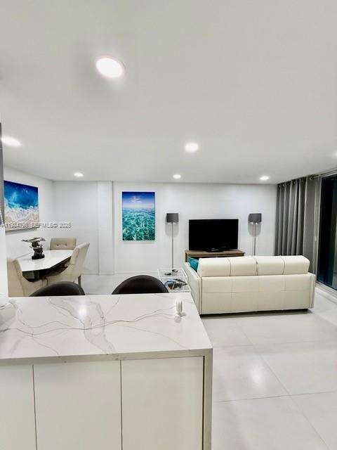 Small Image of 1100 ALTON RD #4D, Miami Beach Number 19