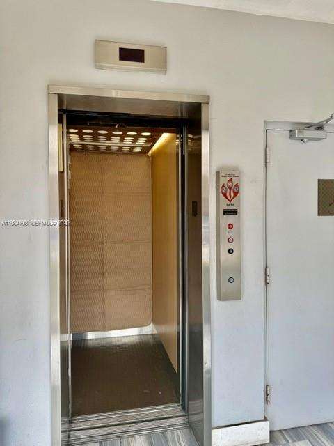 Small Image of 1100 ALTON RD #4D, Miami Beach Number 30