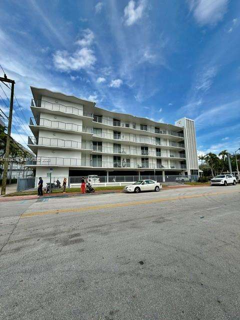 Small Image of 1100 ALTON RD #4D, Miami Beach Number 35
