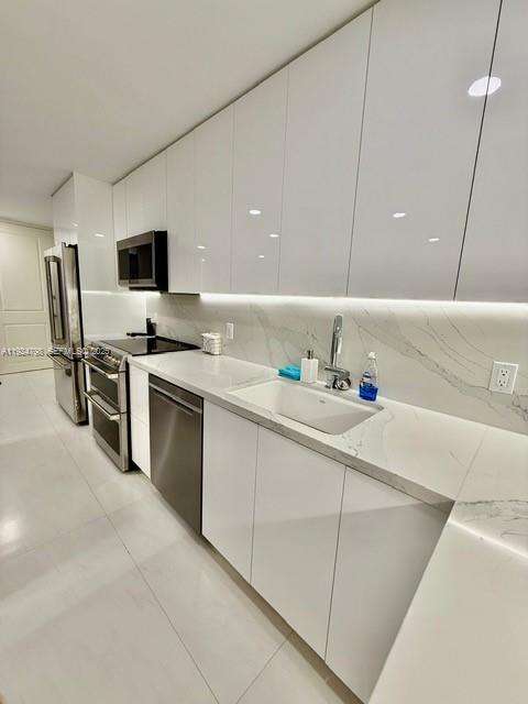 Small Image of 1100 ALTON RD #4D, Miami Beach Number 5