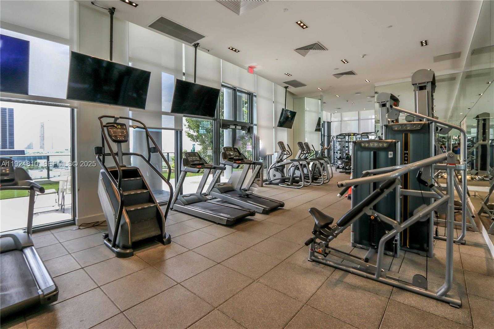 Imagen de Pequeño Objeto