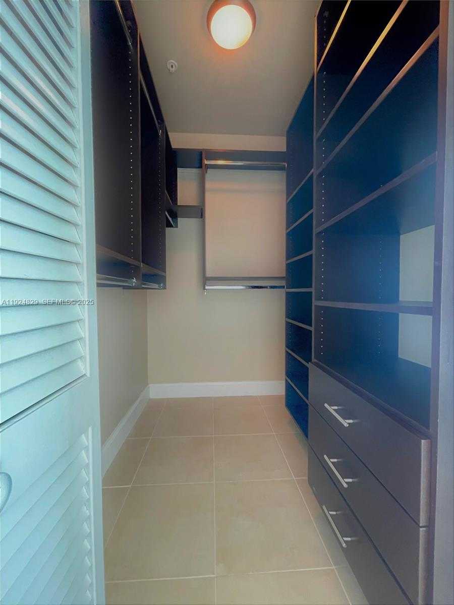 Small Image of 2525 SOUTH WEST 3RD AVE #1709, Miami Number 6