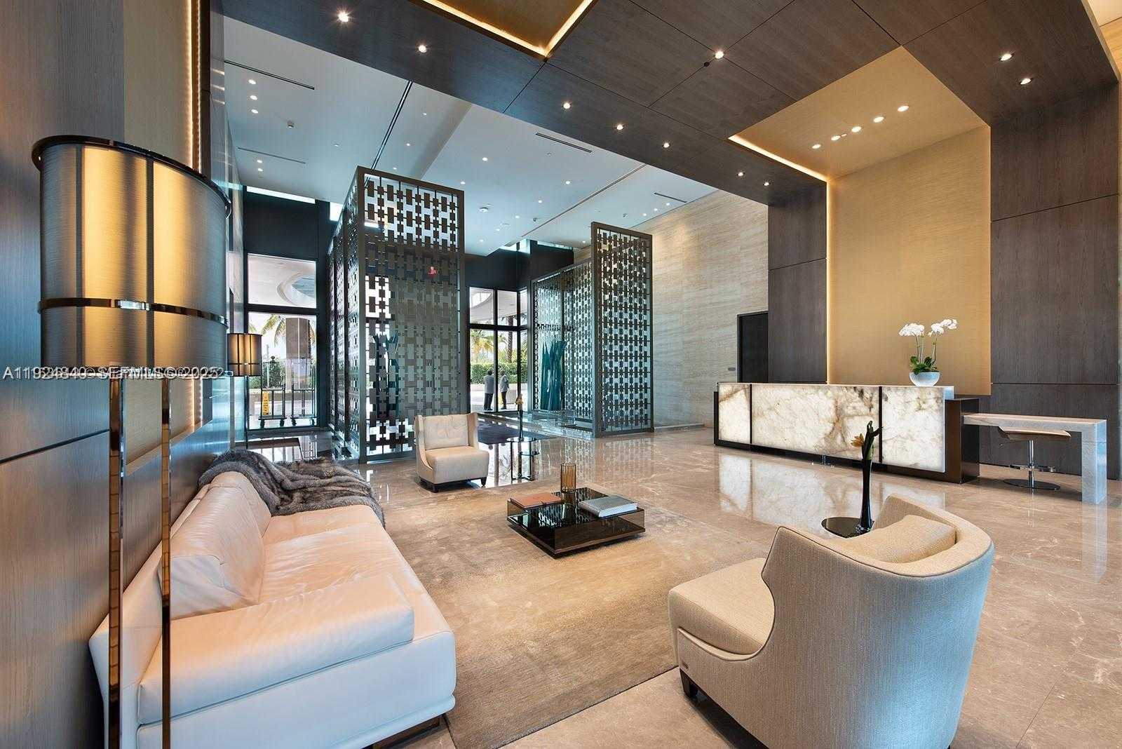 Imagen de Pequeño Objeto