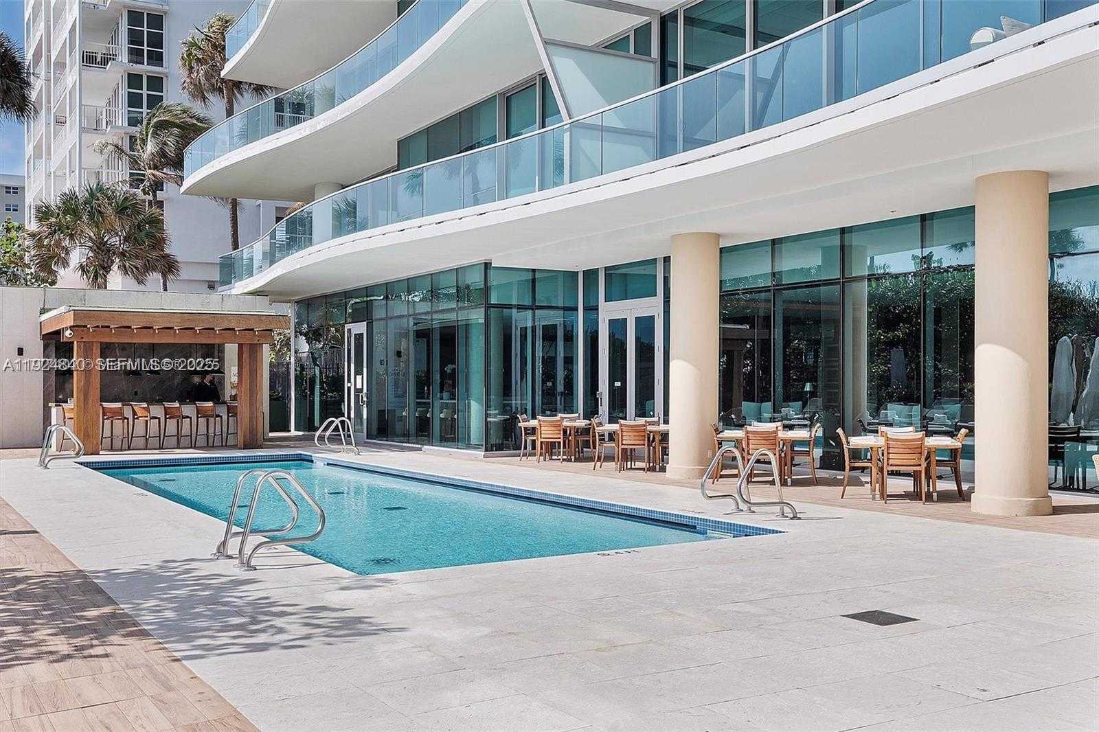 Imagen de Pequeño Objeto