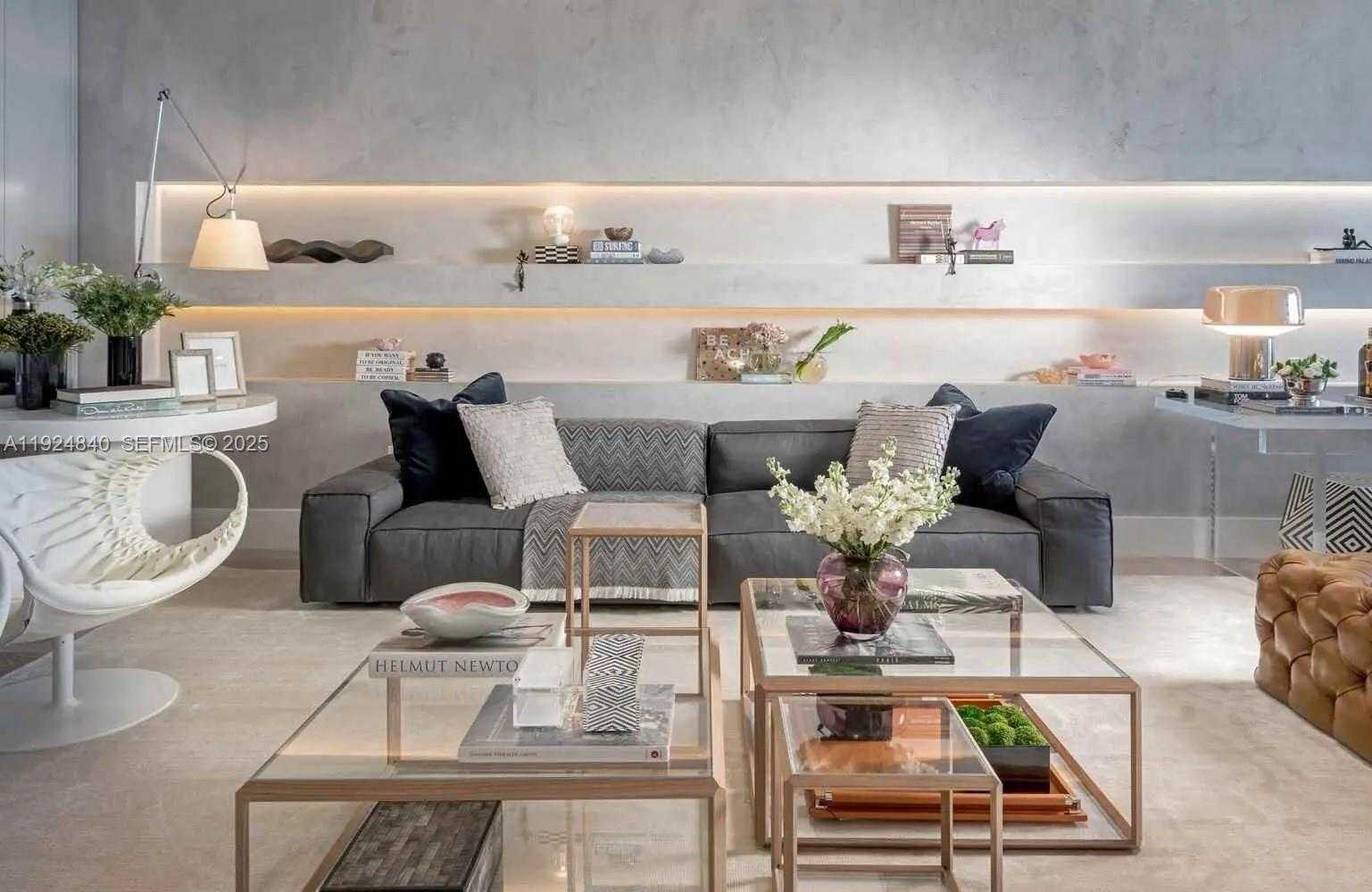 Imagen de Pequeño Objeto