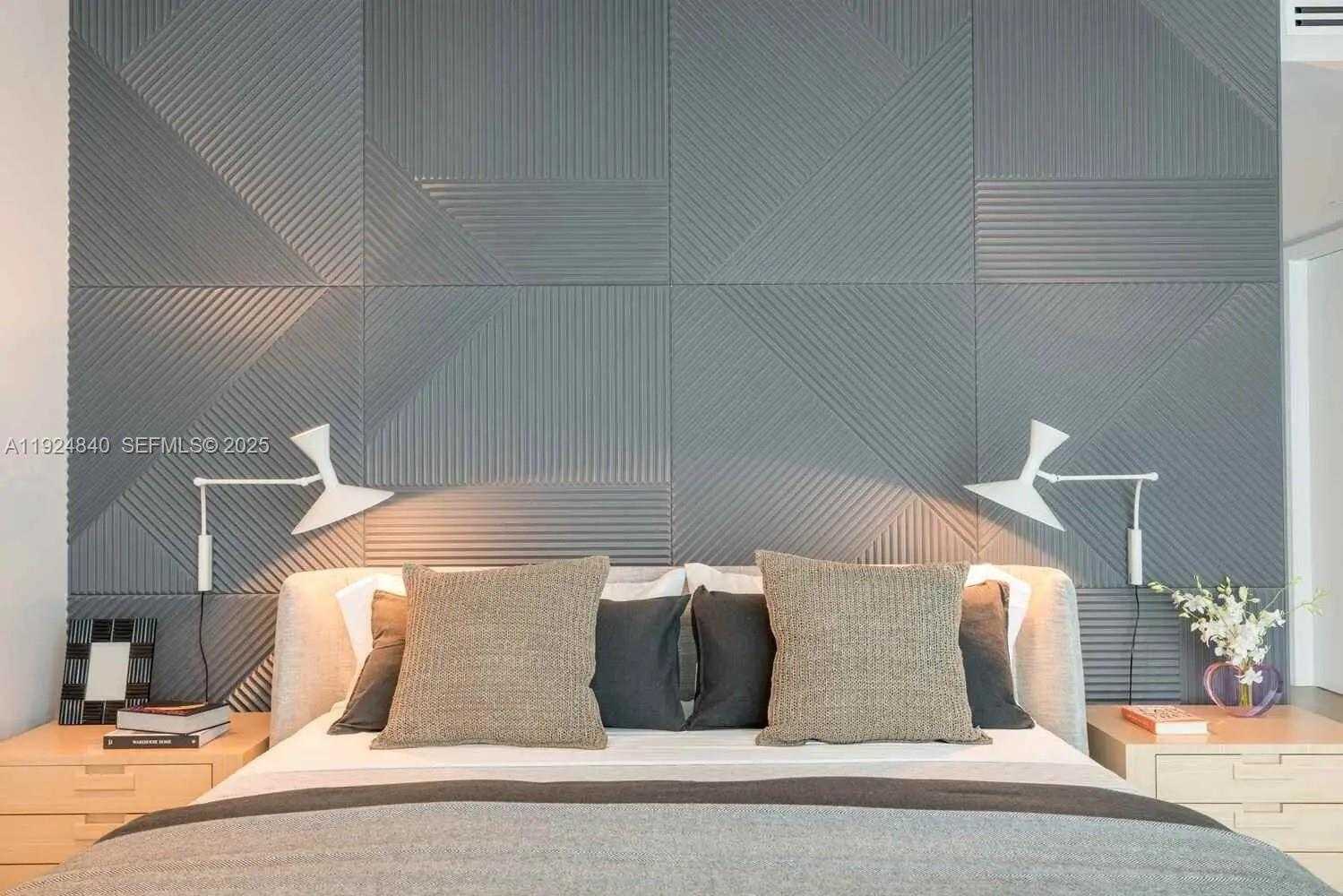 Imagen de Pequeño Objeto