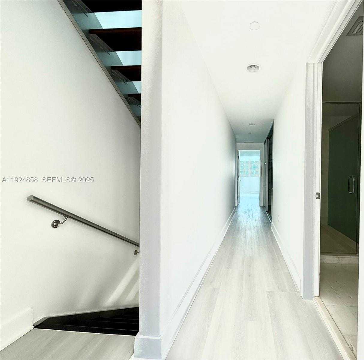 Small Image of 2950 NORTH EAST 188TH ST #525, Aventura Number 11