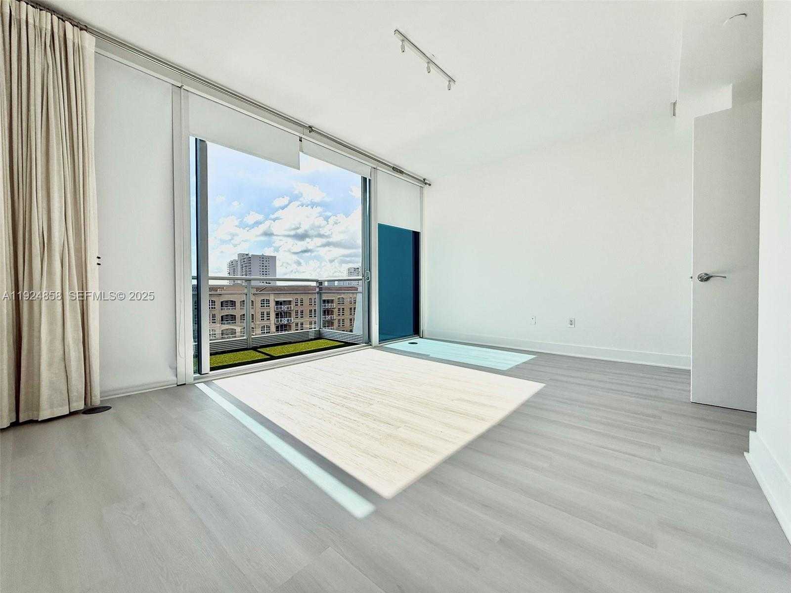 Small Image of 2950 NORTH EAST 188TH ST #525, Aventura Number 14