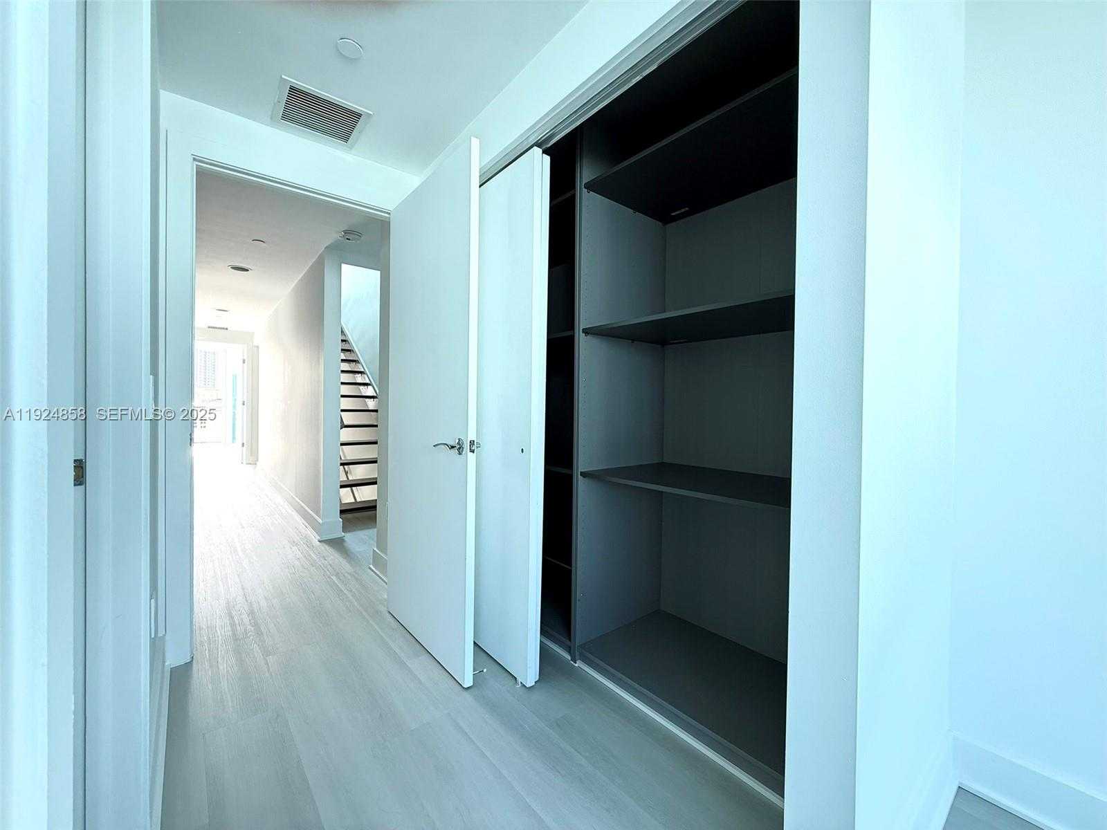 Small Image of 2950 NORTH EAST 188TH ST #525, Aventura Number 22