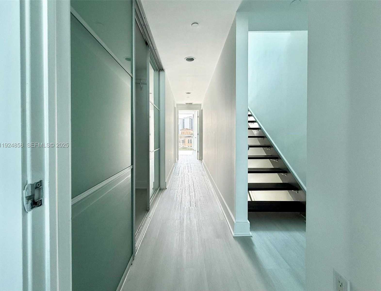 Small Image of 2950 NORTH EAST 188TH ST #525, Aventura Number 24