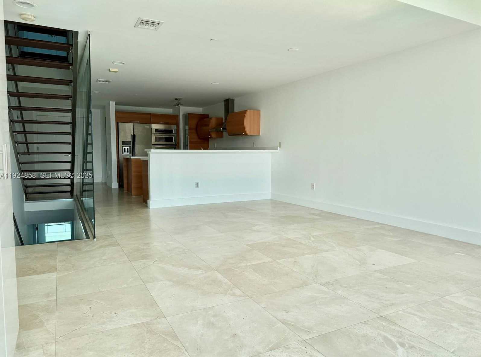 Small Image of 2950 NORTH EAST 188TH ST #525, Aventura Number 5