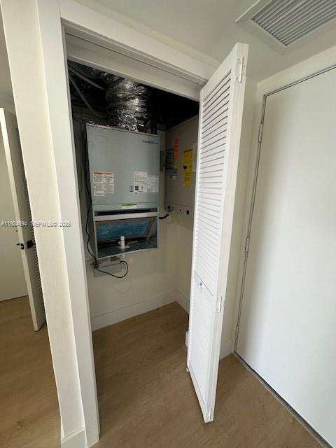 Small Image of 2930 POINT EAST DR #E610, Aventura Number 15