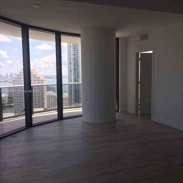 Small Image of 45 SOUTH WEST 9TH ST #3201, Miami Number 6