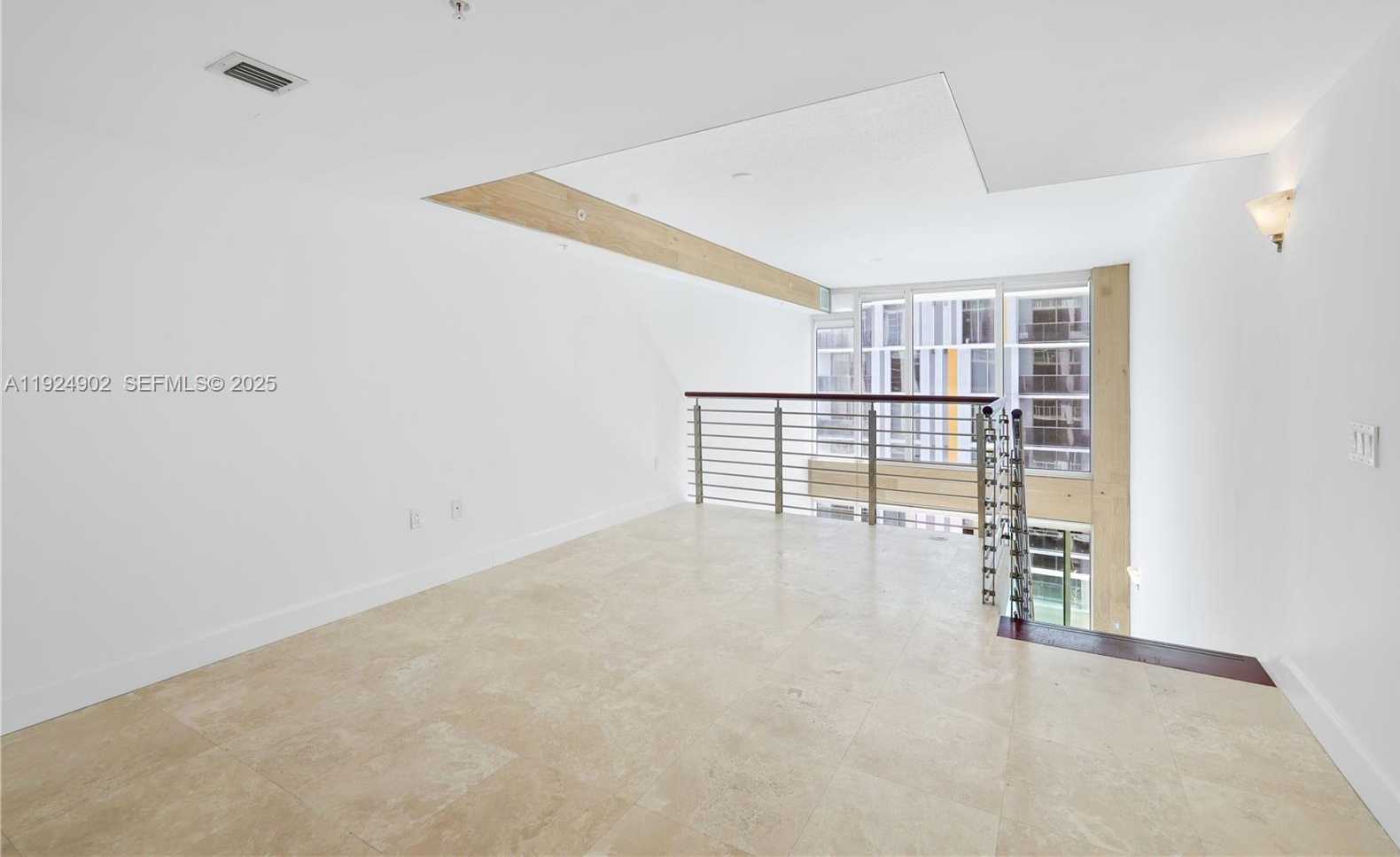 Small Image of 41 SOUTH EAST 5TH ST #906, Miami Number 14