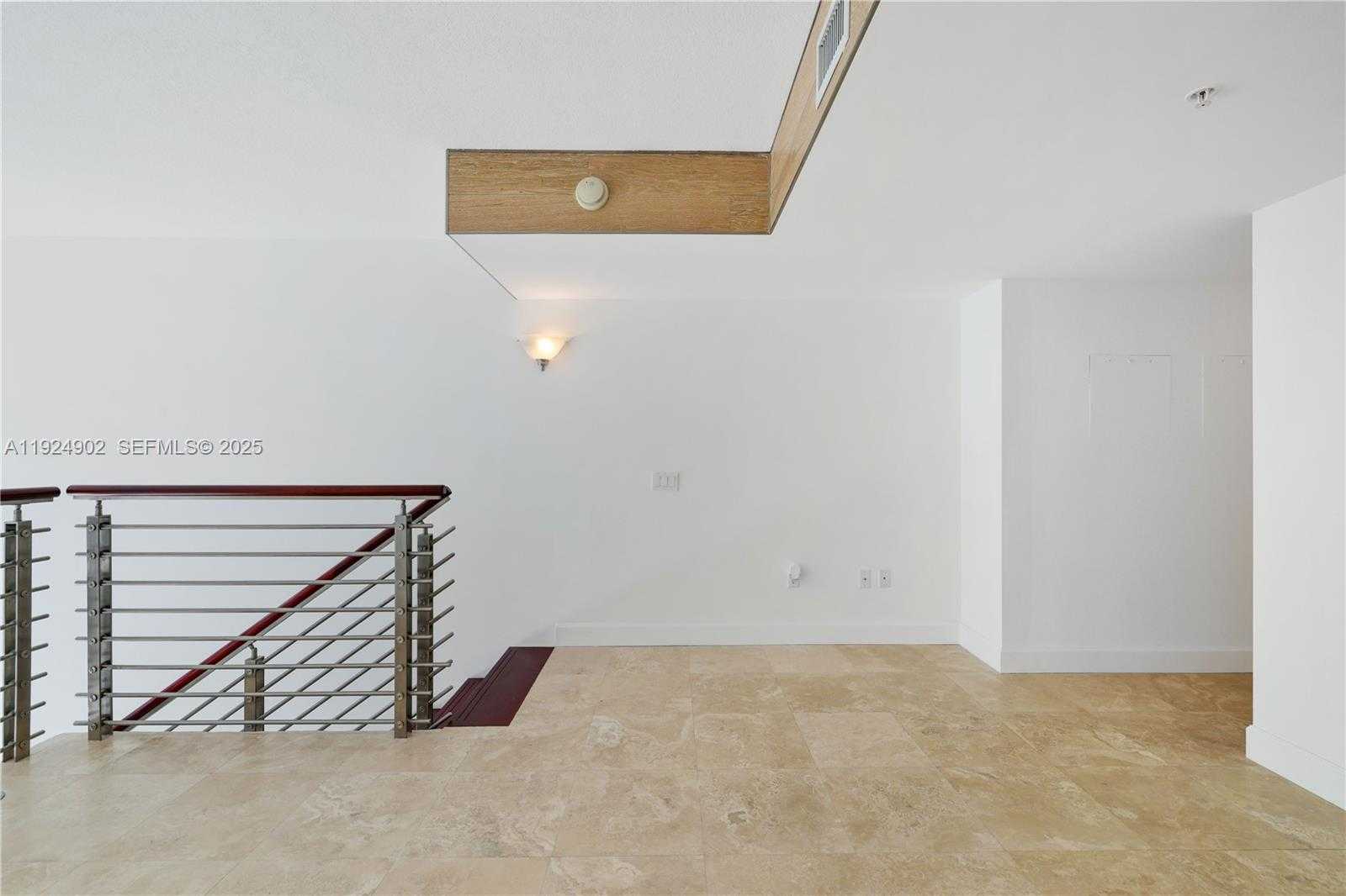 Small Image of 41 SOUTH EAST 5TH ST #906, Miami Number 15