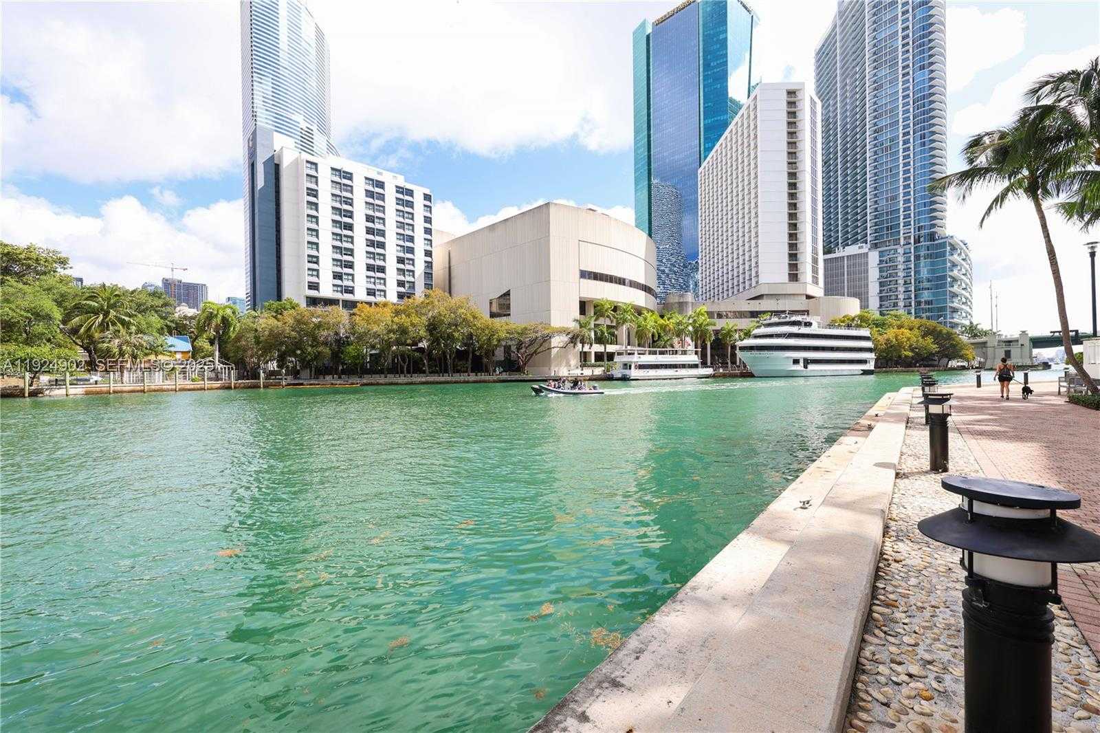 Small Image of 41 SOUTH EAST 5TH ST #906, Miami Number 22