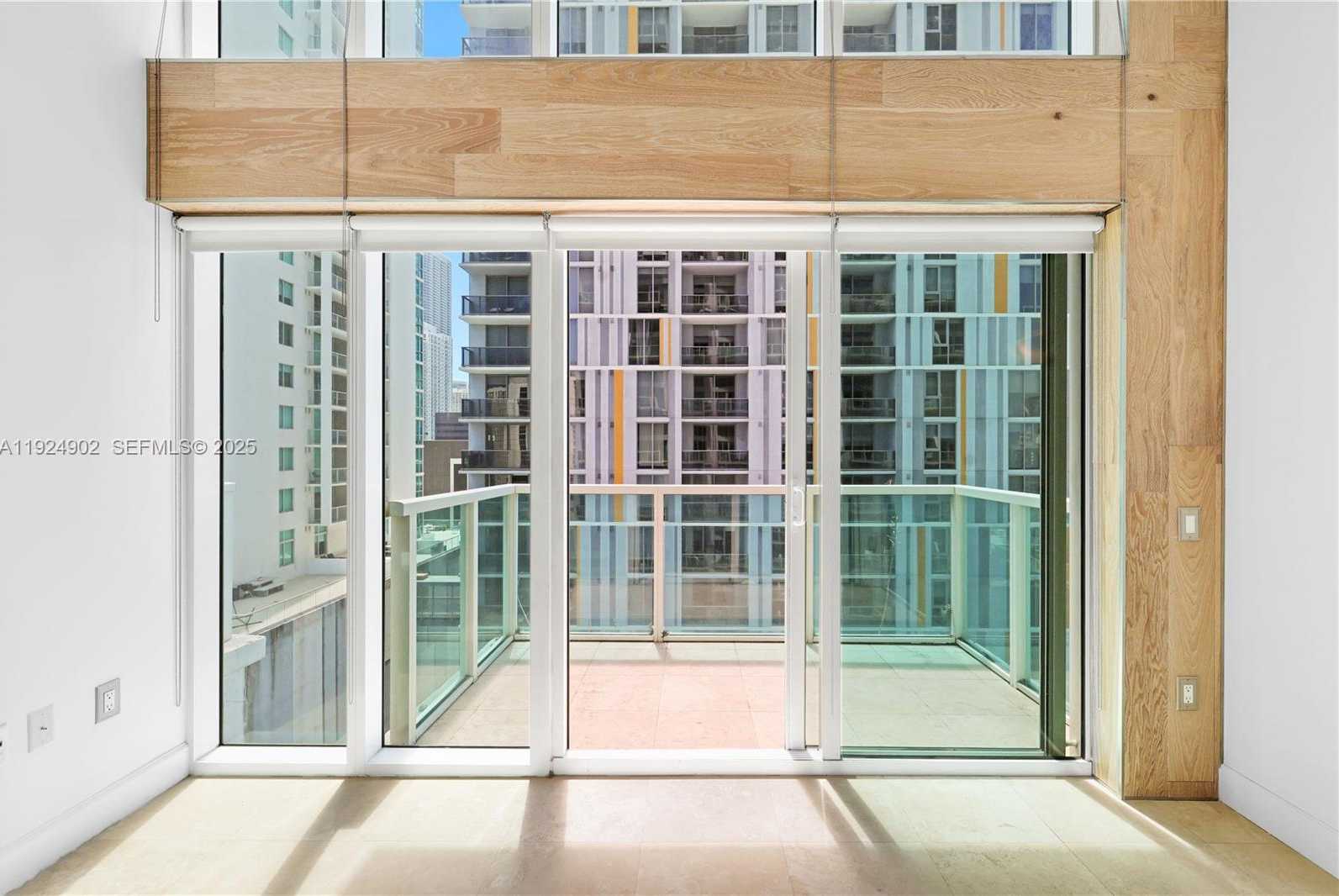 Small Image of 41 SOUTH EAST 5TH ST #906, Miami Number 5