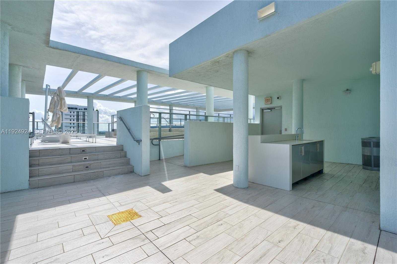 Small Image of 1600 SOUTH WEST 1ST AVE #603, Miami Number 33