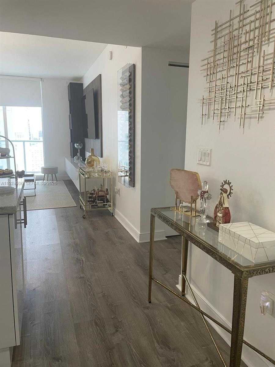 Small Image of 185 SOUTH WEST 7TH ST #2014, Miami Number 21