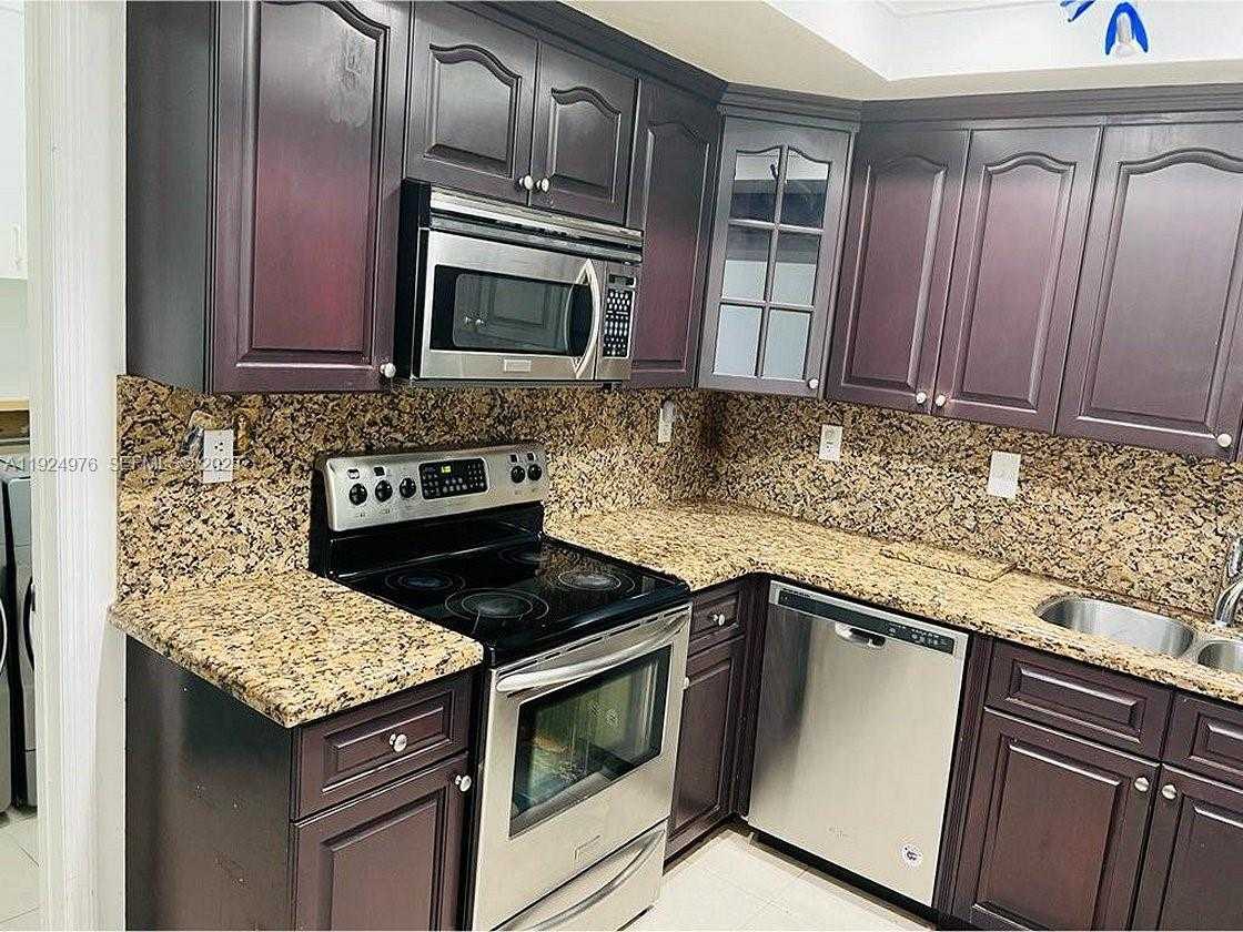 Small Image of 9805 NORTH WEST 52ND ST #502, Doral Number 2
