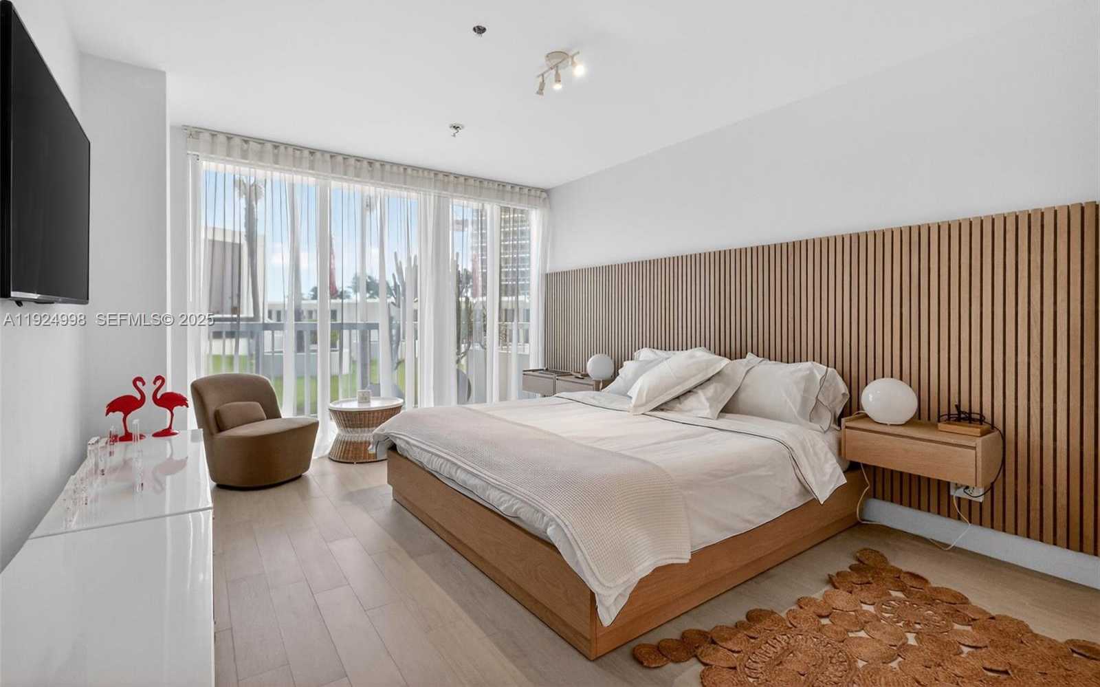 Small Image of 10275 COLLINS AVE #101, Bal Harbour Number 14