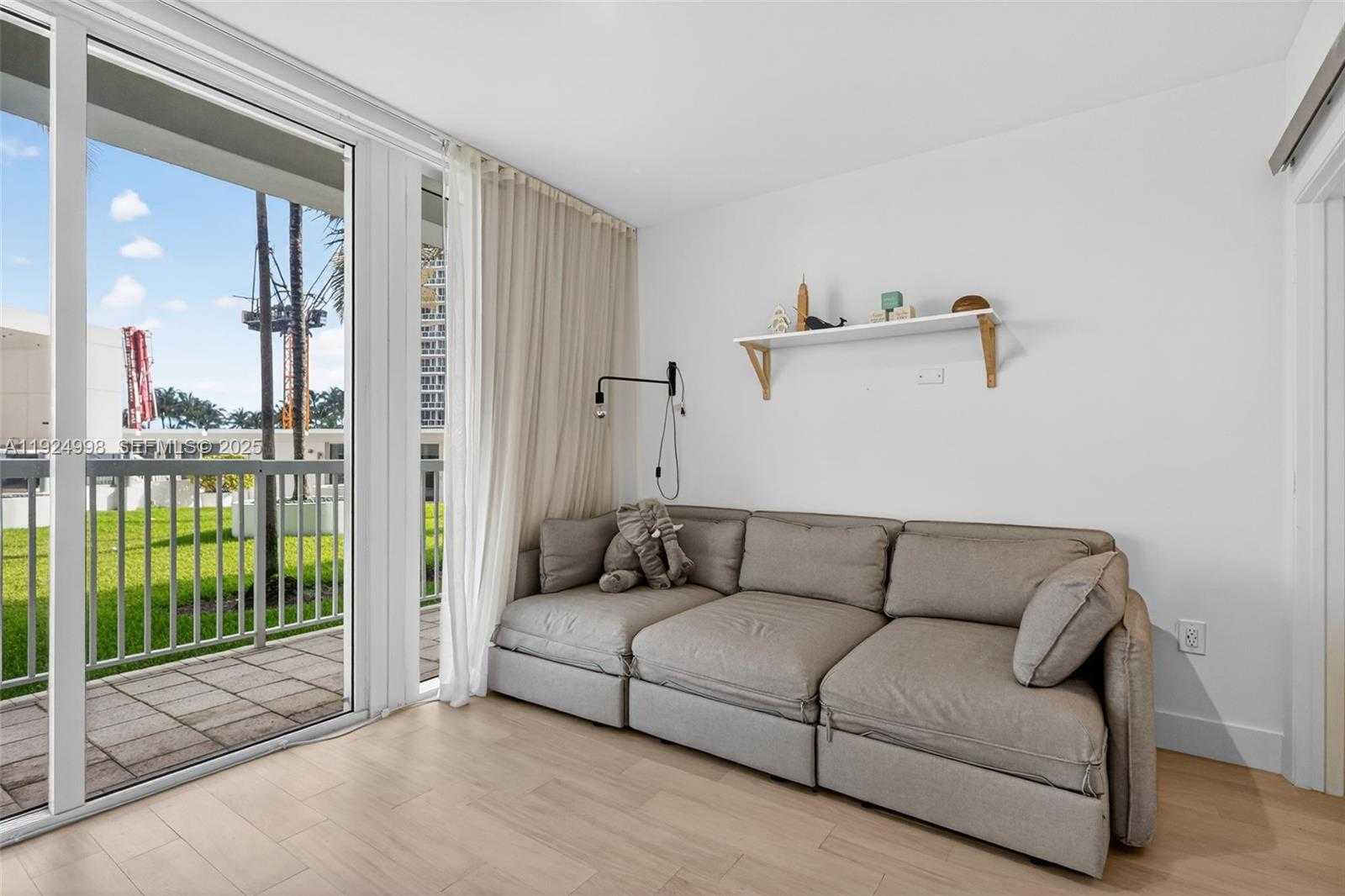 Small Image of 10275 COLLINS AVE #101, Bal Harbour Number 20