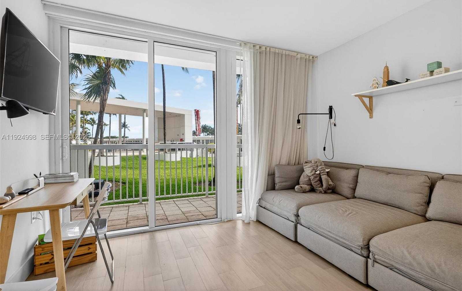 Small Image of 10275 COLLINS AVE #101, Bal Harbour Number 21
