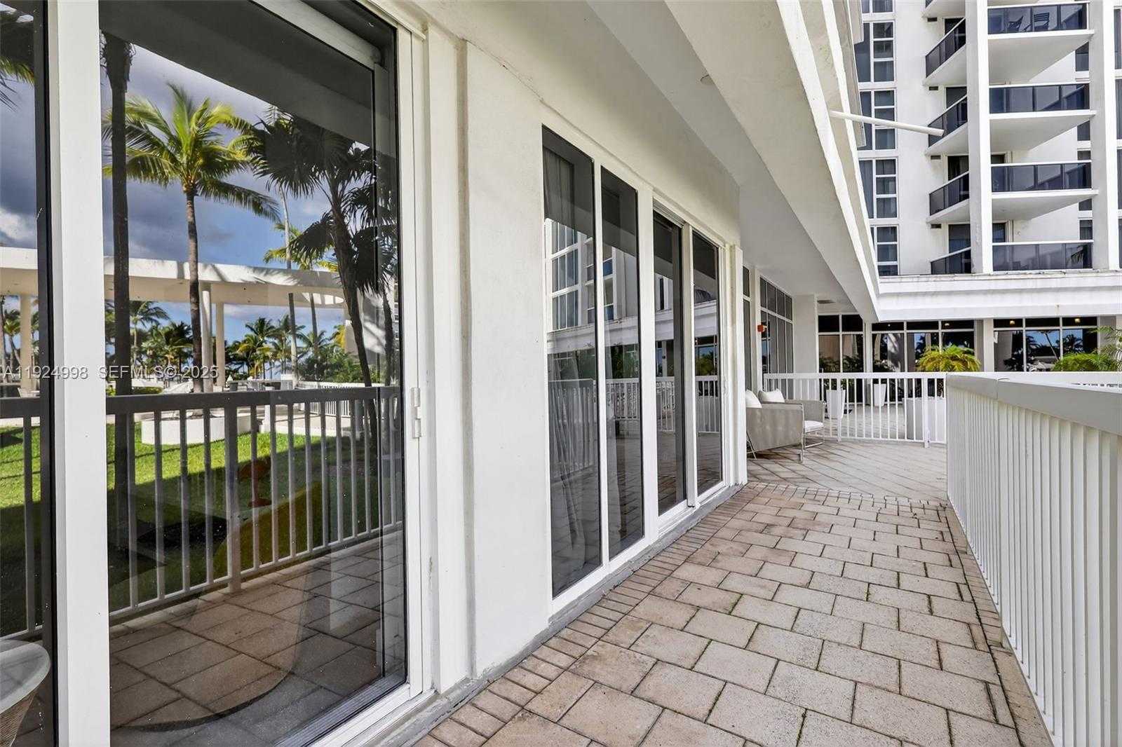 Small Image of 10275 COLLINS AVE #101, Bal Harbour Number 32