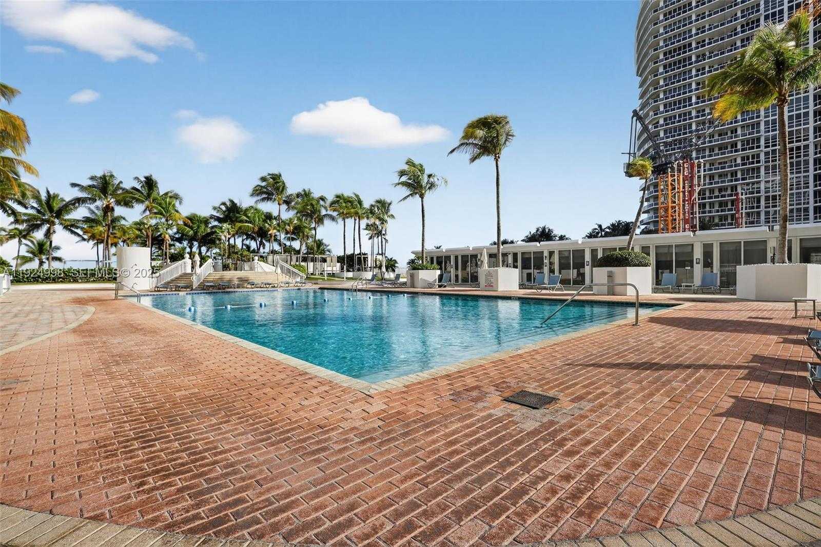 Small Image of 10275 COLLINS AVE #101, Bal Harbour Number 40