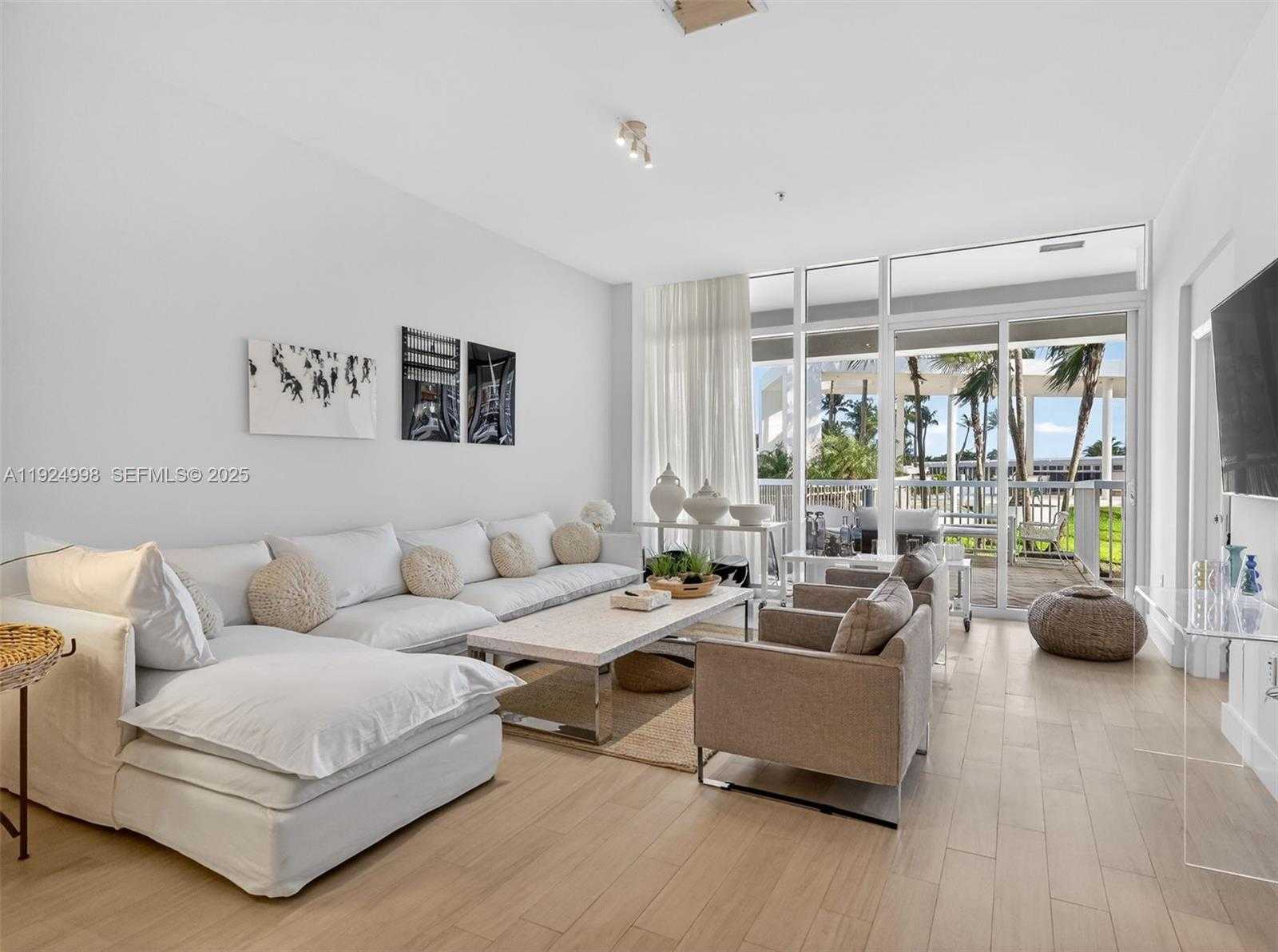 Small Image of 10275 COLLINS AVE #101, Bal Harbour Number 8