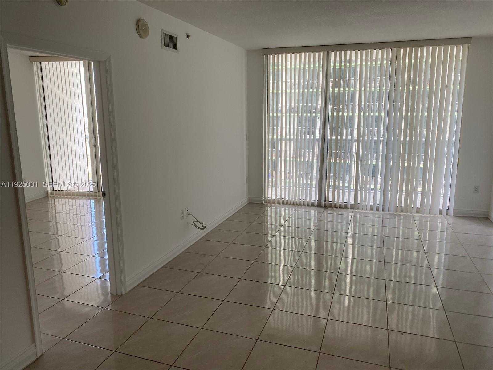 Small Image of 1750 NORTH BAYSHORE DR #2609, Miami Number 5