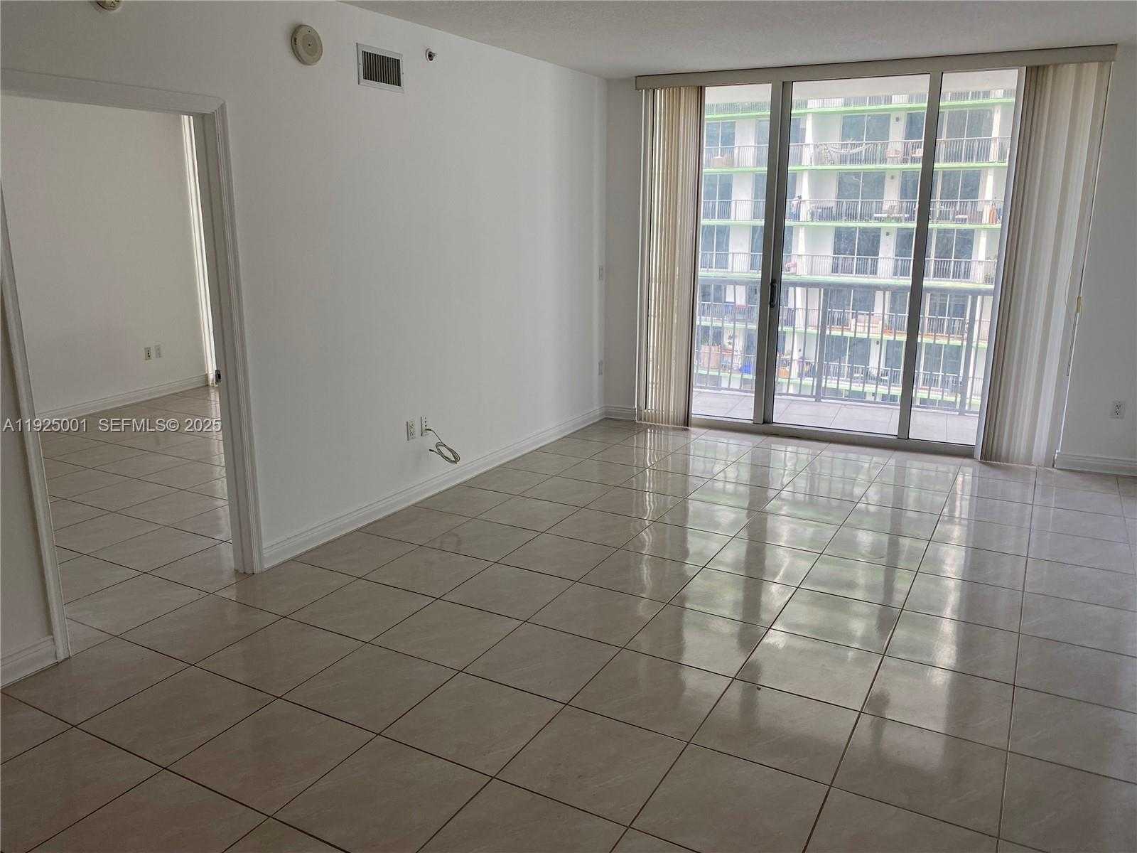 Small Image of 1750 NORTH BAYSHORE DR #2609, Miami Number 7