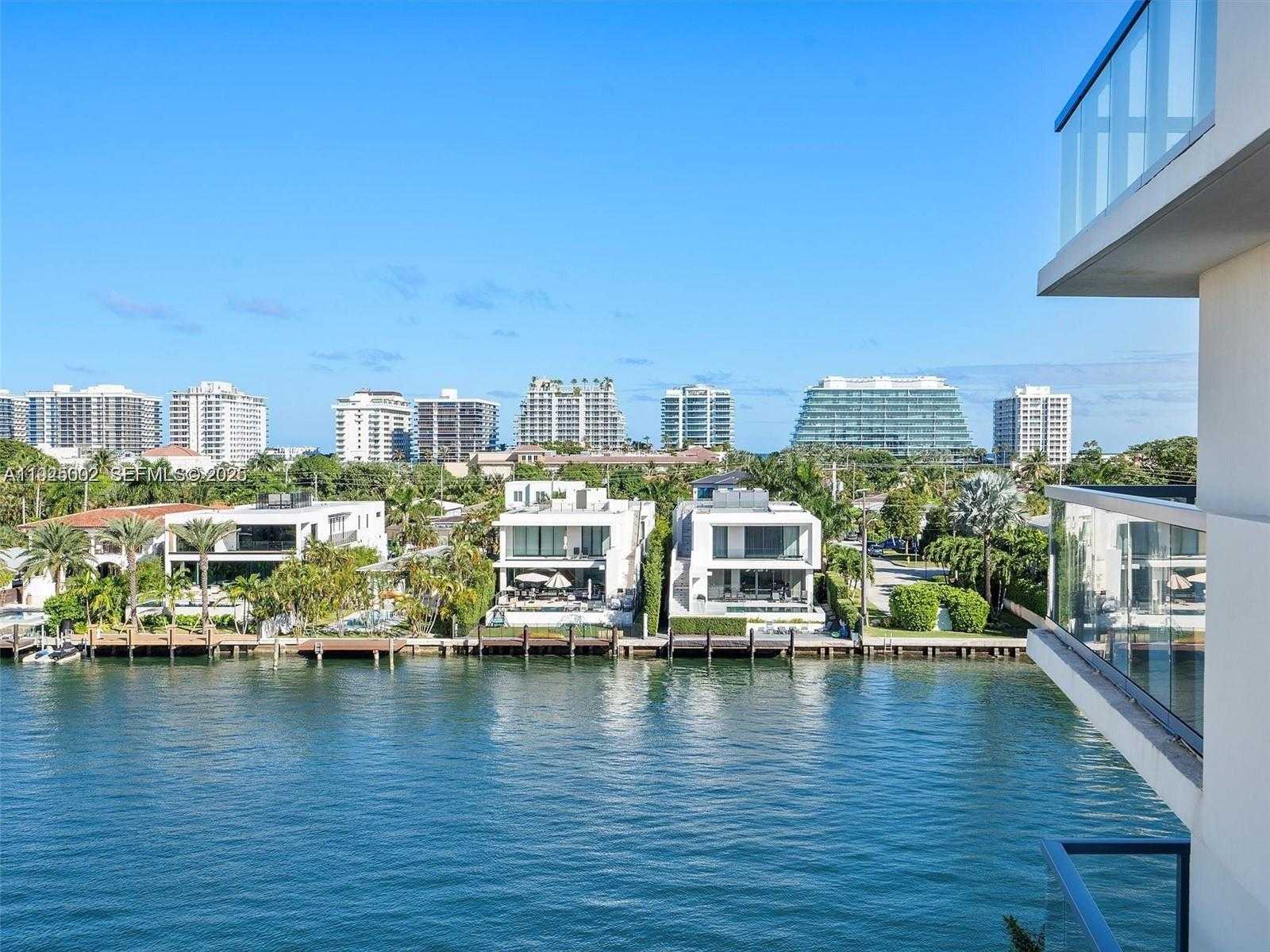 Small Image of 9261 EAST BAY HARBOR DR #501, Bay Harbor Islands Number 1