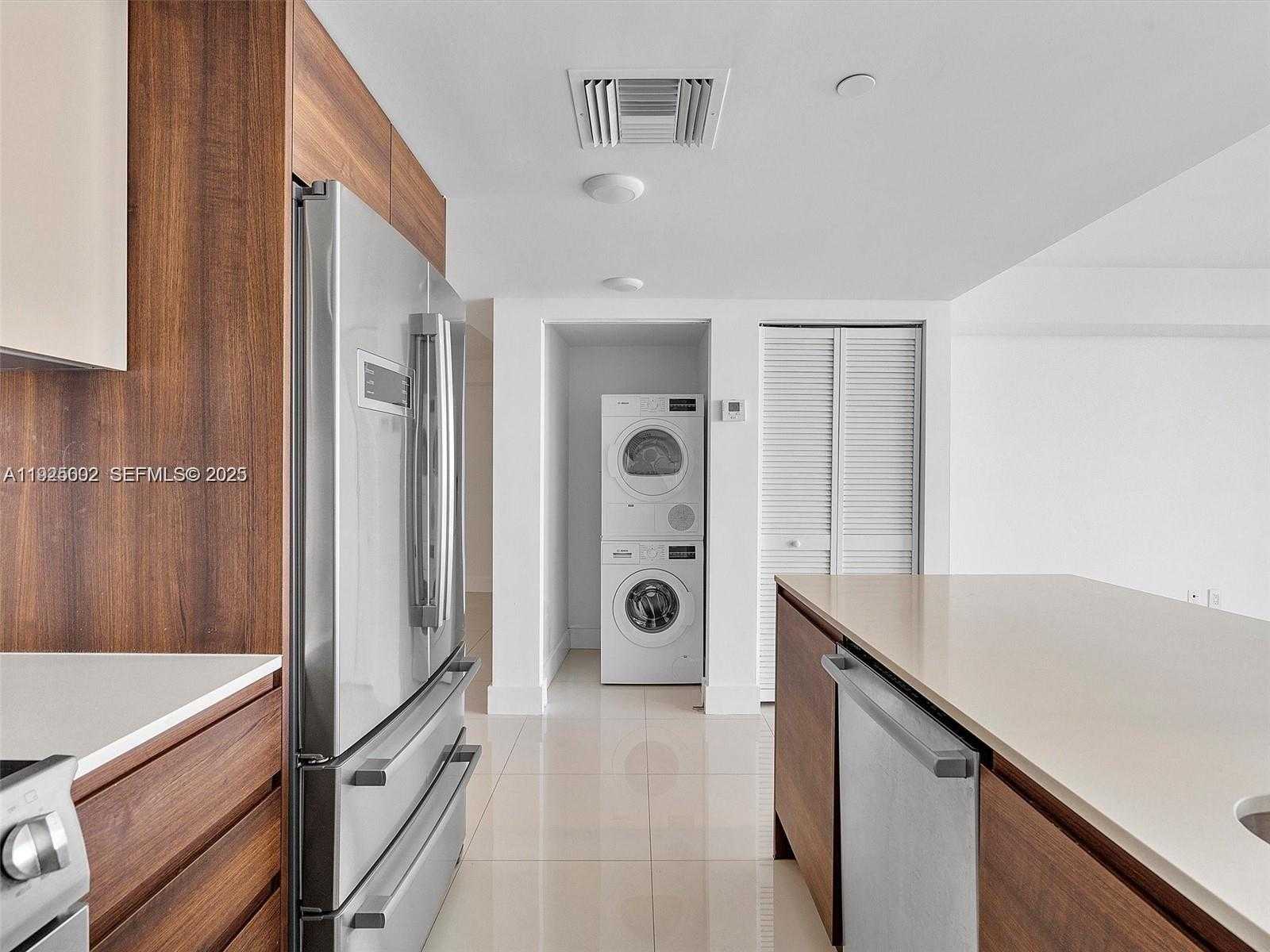 Small Image of 9261 EAST BAY HARBOR DR #501, Bay Harbor Islands Number 13