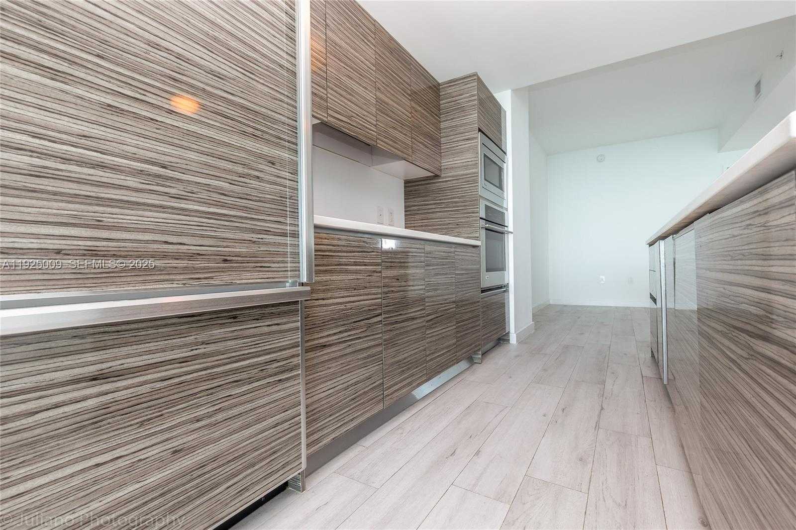 Small Image of 460 NORTH EAST 28TH ST #607, Miami Number 7