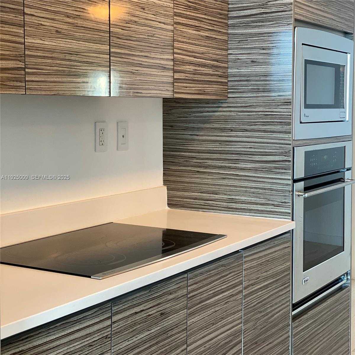 Small Image of 460 NORTH EAST 28TH ST #607, Miami Number 8