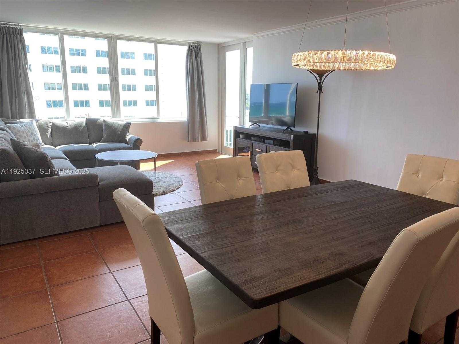 Small Image of 5401 COLLINS AVE #612, Miami Beach Number 13