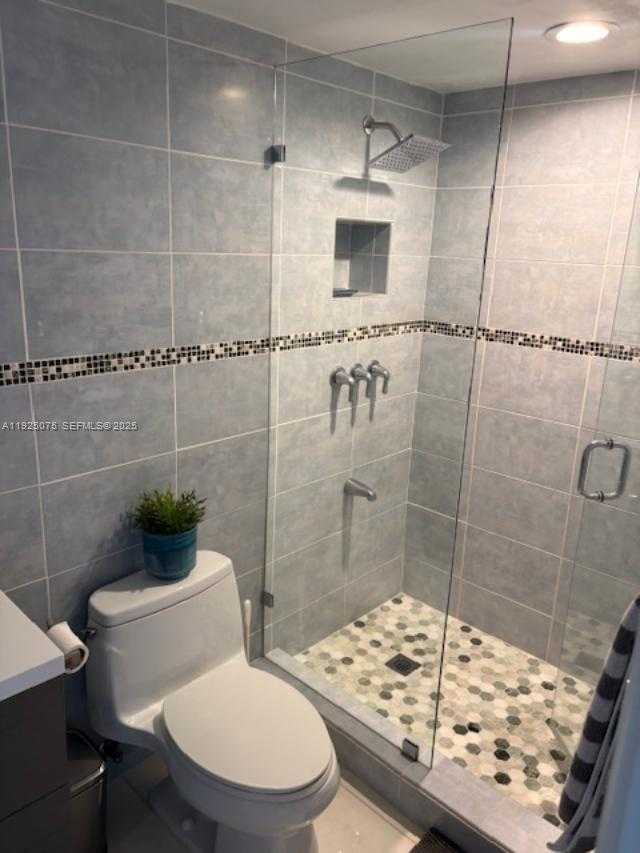 Small Image of 9273 COLLINS AVE #407, Surfside Number 10