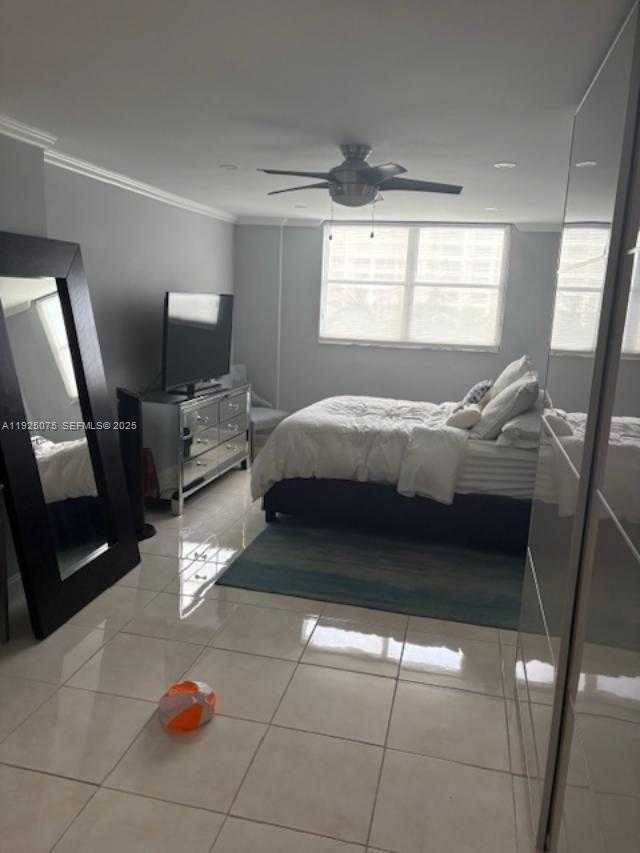 Small Image of 9273 COLLINS AVE #407, Surfside Number 4
