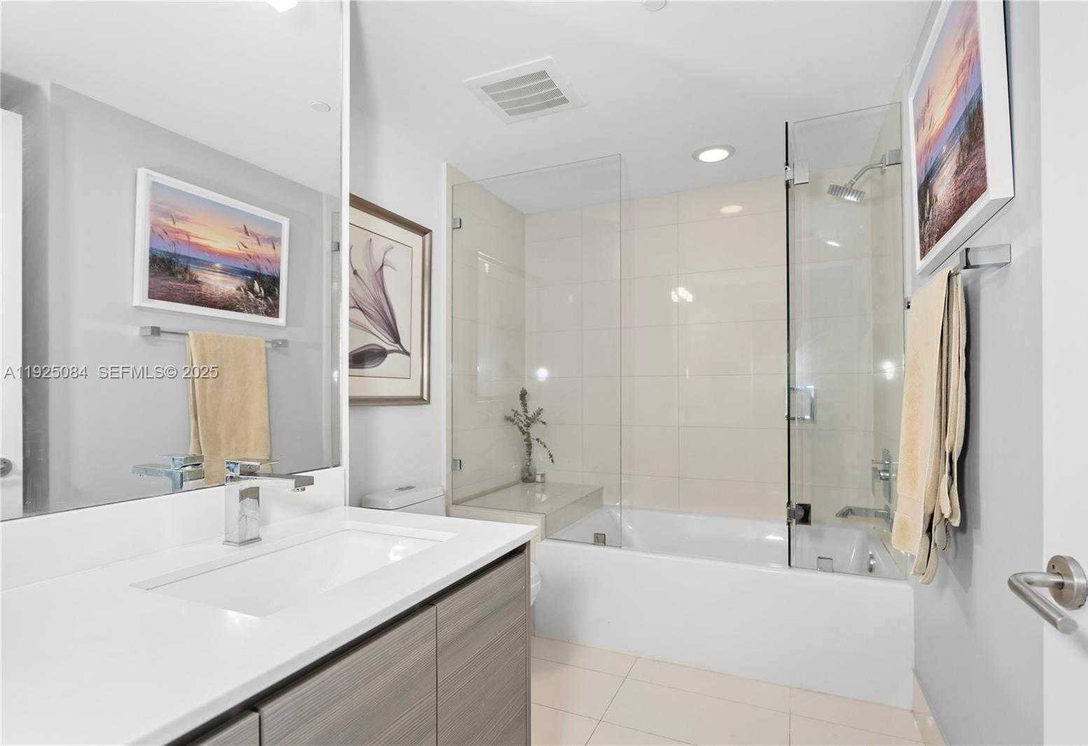 Small Image of 460 NORTH EAST 28TH ST #3106, Miami Number 19