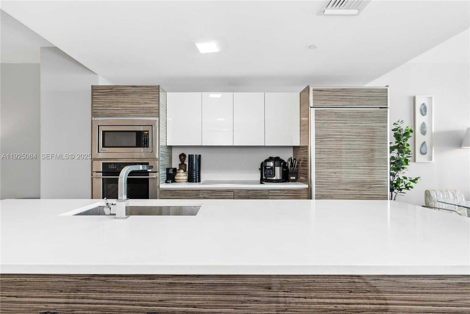 Small Image of 460 NORTH EAST 28TH ST #3106, Miami Number 8