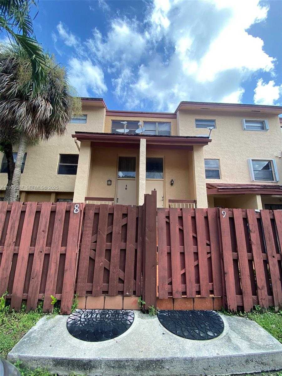Small Image of 361 WEST PARK DR #14-8, Miami Number 2