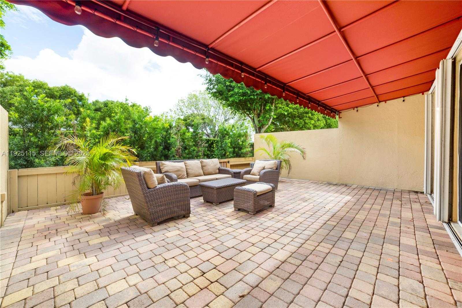 Small Image of 5127 NORTH WEST 102ND CT #5127, Doral Number 17