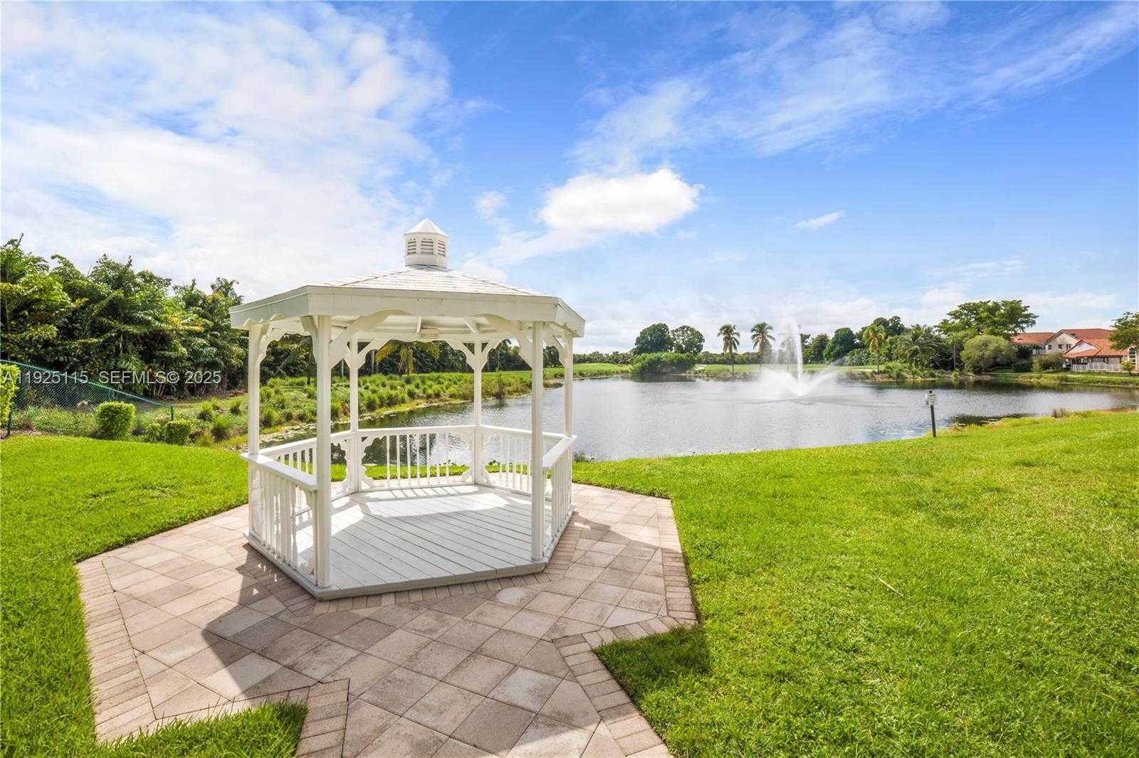 Small Image of 5127 NORTH WEST 102ND CT #5127, Doral Number 22