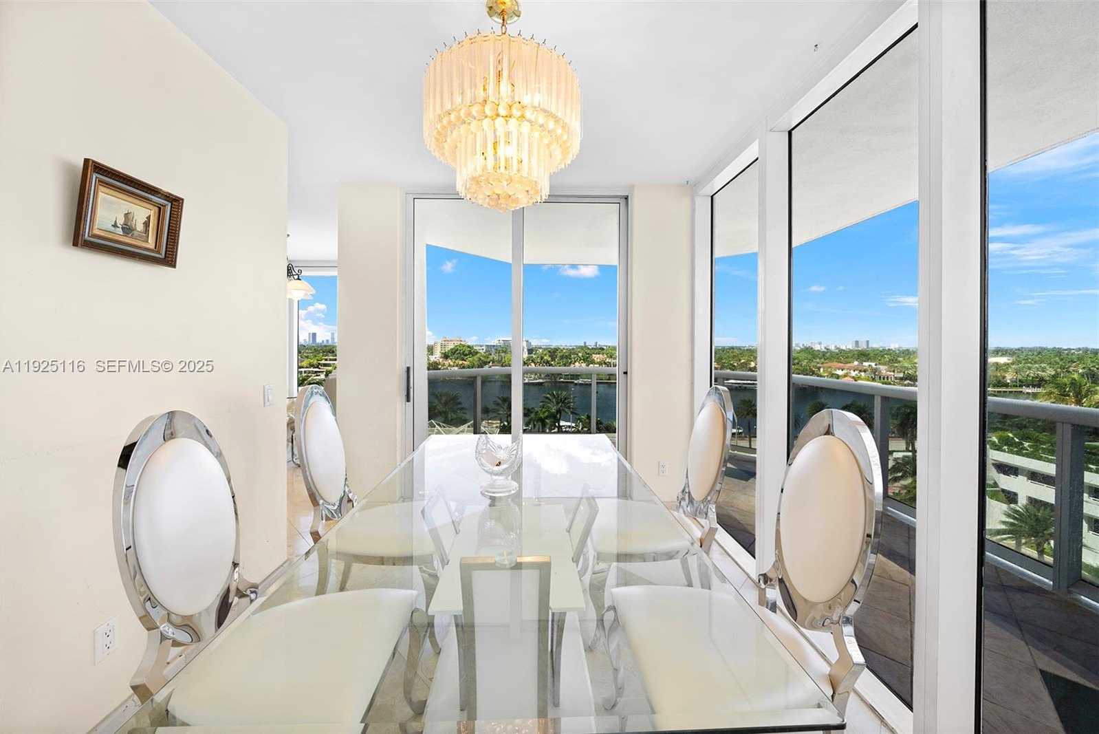 Small Image of 4775 COLLINS AVE #807, Miami Beach Number 3