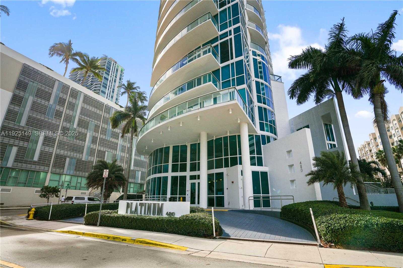 Small Image of 480 NORTH EAST 30TH ST #703, Miami Number 1